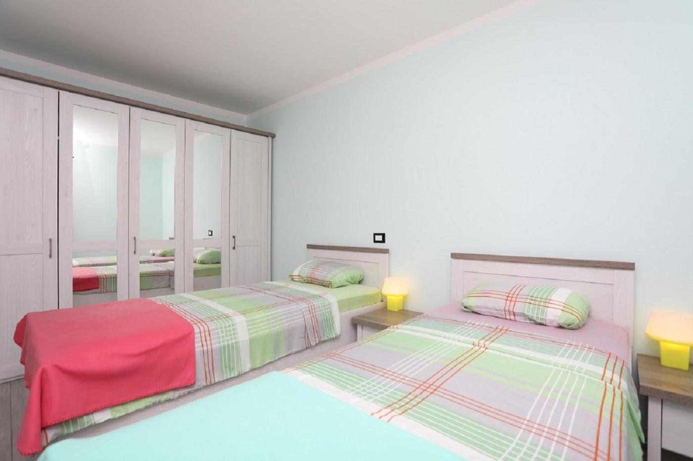 Victory Ravni Apartman Szoba fotó